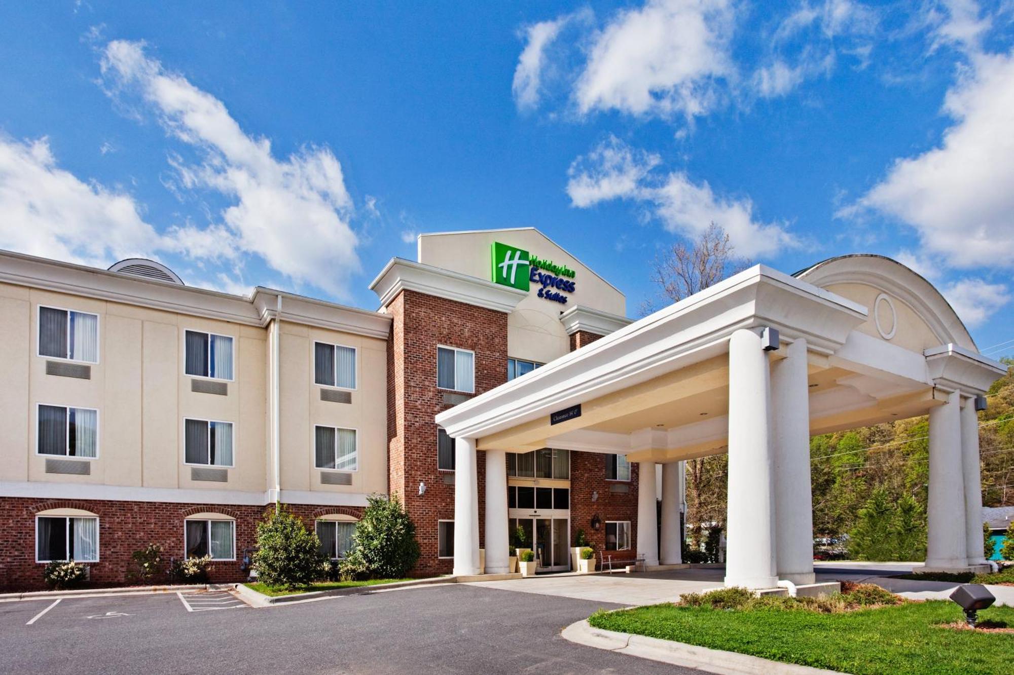 Holiday Inn Express Hotel & Suites Cherokee-Casino By Ihg Exteriör bild